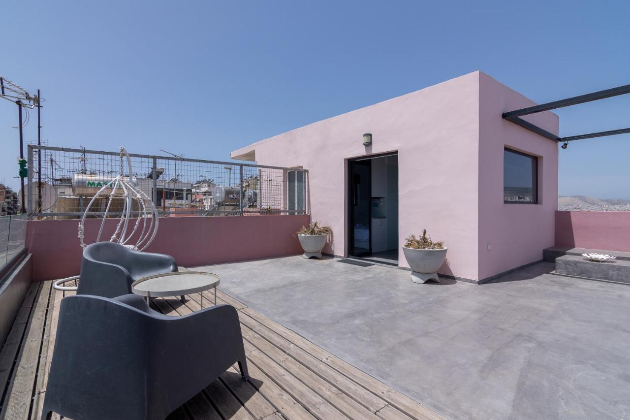 Apartment With Terrace In Pireusz Kültér fotó