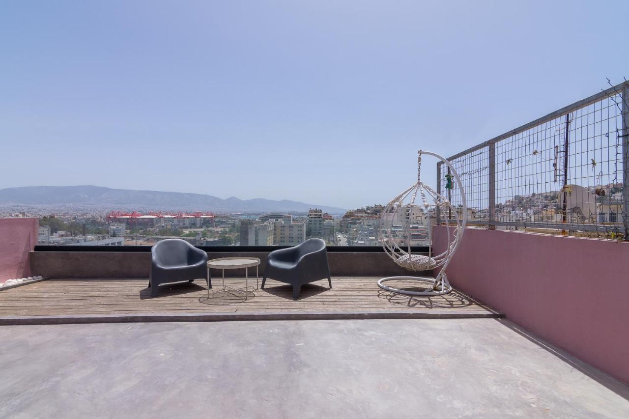 Apartment With Terrace In Pireusz Kültér fotó