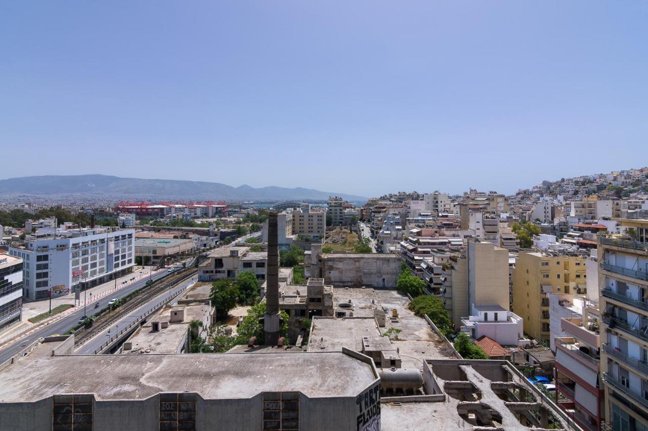 Apartment With Terrace In Pireusz Kültér fotó